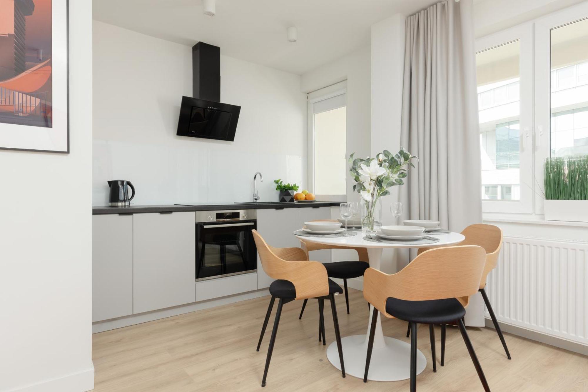Warsaw City Center Apartments By Noclegi Renters ภายนอก รูปภาพ